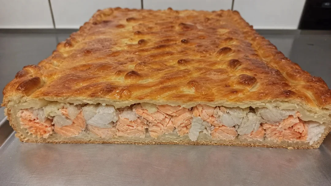 Fish cake / Рыбный пирог